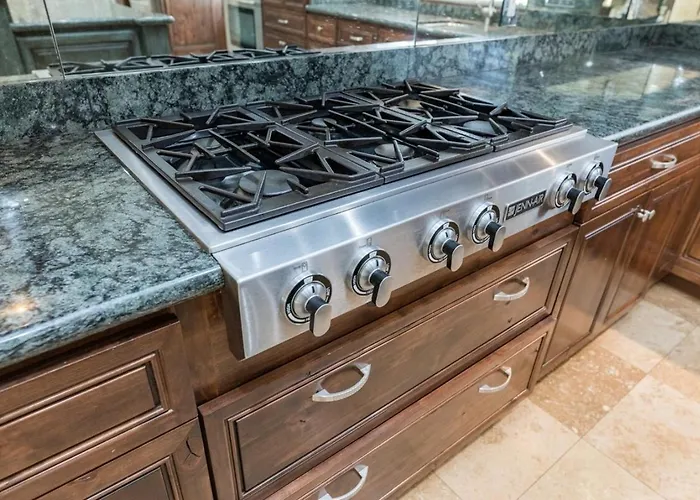 Holiday home Private Executive Home, Pet Friendly, Walkable